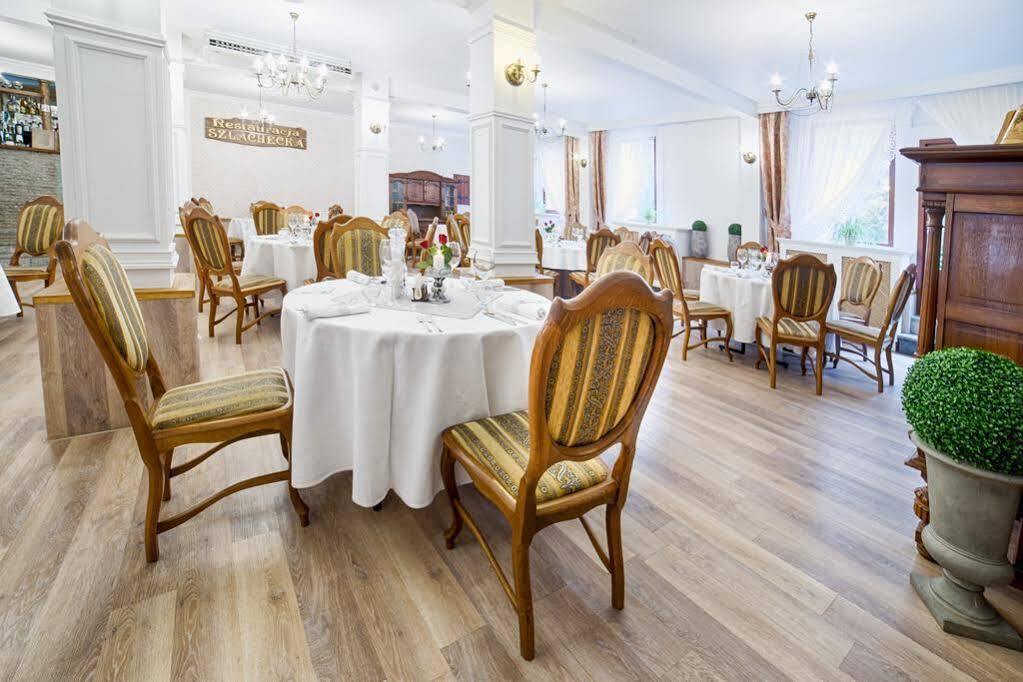Grand Chotowa Hotel Spa & Resort Buitenkant foto